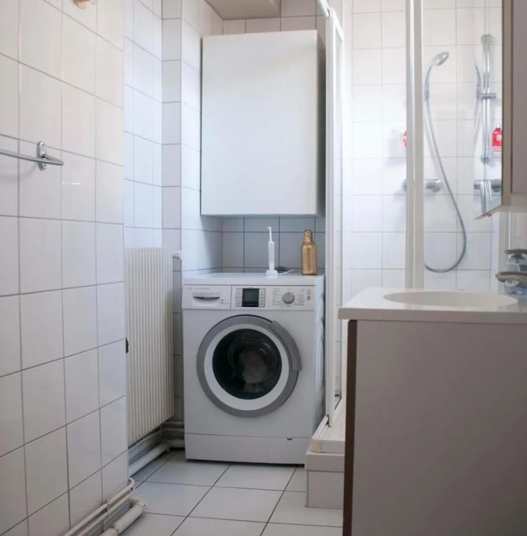 Cosy With Balcony In The Heart Of Daire Paris